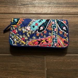 Vera Bradley RFID Georgia Wallet